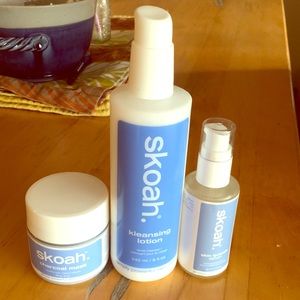 Skoah skincare kit! Brand new! AMAZING